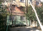 Satılır 4 otaqlı 125 m2 köhnə tikili İzmir parkı