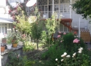 İcarəyə verilir 4 otaqlı 100 m2 həyət evi Şəki