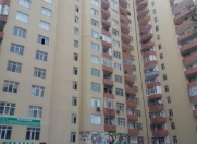 Satılır 2 otaqlı 76 m2 yeni tikili İnşaatçılar m.