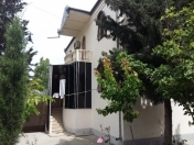 Satılır 6 otaqlı 200 m2 həyət evi Bakıxanov