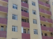 Satılır 2 otaqlı 50 m2 yeni tikili İnşaatçılar m.