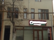 İcarəyə verilir 8 otaqlı 265 m2 obyekt Gənclik m.