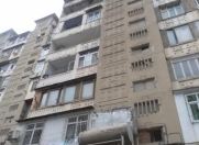 Satılır 3 otaqlı 80 m2 köhnə tikili İnşaatçılar m.