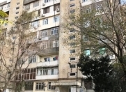 Satılır 4 otaqlı 110 m2 köhnə tikili Neftçilər m.