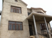 Satılır 5 otaqlı 280.5 m2 həyət evi Qaraçuxur
