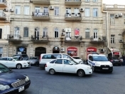 Satılır 2 otaqlı 63 m2 köhnə tikili Sahil m.