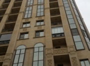 Satılır 2 otaqlı 70 m2 yeni tikili Səbail r.