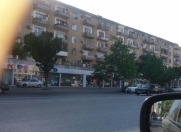 Satılır 3 otaqlı 75 m2 köhnə tikili Gənclik m.