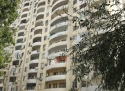 Satılır 3 otaqlı 100 m2 yeni tikili Əhmədli