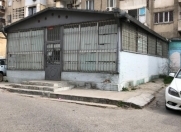 İcarəyə verilir 3 otaqlı 150 m2 obyekt Xalqlar Dostluğu m.