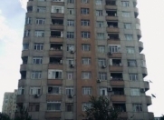 Satılır 3 otaqlı 175 m2 yeni tikili Elmlər Akademiyası m.