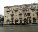 İcarəyə verilir 3 otaqlı 70 m2 köhnə tikili Sahil bağı