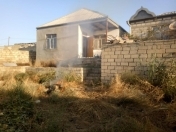 Satılır 3 otaqlı 880 m2 həyət evi Biləcəri