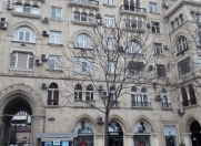 Satılır 3 otaqlı 68 m2 köhnə tikili Nəsimi heykəli