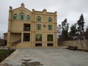 Satılır 10 otaqlı 832 m2 villa Novxanı