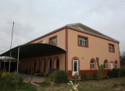 Satılır 7 otaqlı 550 m2 həyət evi Binə