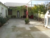 Satılır 5 otaqlı 150 m2 bağ evi Şüvəlan