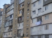 Satılır 3 otaqlı 96 m2 köhnə tikili 8 km