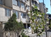 Satılır 1 otaqlı 30 m2 köhnə tikili Qələbə dairəsi