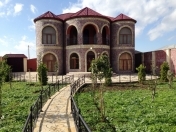 Satılır 9 otaqlı 330 m2 villa Buzovna