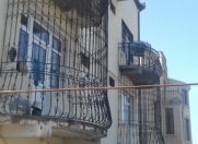 Satılır 15 otaqlı 570 m2 həyət evi Bakıxanov