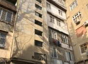 Satılır 3 otaqlı 75 m2 köhnə tikili İnşaatçılar m.