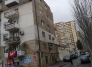 Satılır 3 otaqlı 55 m2 köhnə tikili 4 mkr