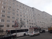 Satılır 2 otaqlı 65 m2 köhnə tikili Azadlıq prospekti m.