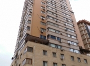 İcarəyə verilir 4 otaqlı 185 m2 yeni tikili Şah İsmayıl Xətai m.