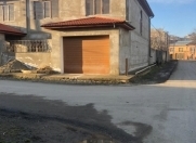 Satılır 9 otaqlı 440 m2 villa Qusar