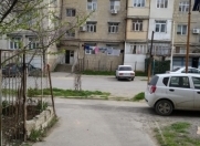 Satılır 4 otaqlı 75 m2 köhnə tikili Əmircan