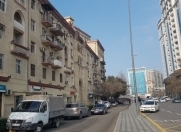 İcarəyə verilir 3 otaqlı 84 m2 köhnə tikili Nərimanov heykəli