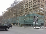 İcarəyə verilir 3 otaqlı 80 m2 köhnə tikili A.S.Puşkin parkı