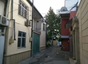 Satılır 6 otaqlı 200 m2 həyət evi Gənclik m.