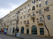 Satılır 5 otaqlı 160 m2 köhnə tikili 28 May m.