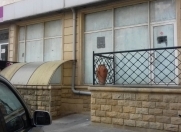 Satılır 4 otaqlı 200 m2 obyekt 9 mkr