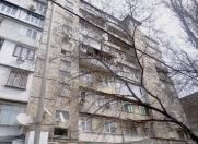 Satılır 2 otaqlı 65 m2 köhnə tikili Gənclik m.