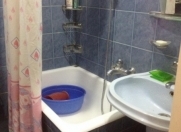 İcarəyə verilir 2 otaqlı 45 m2 köhnə tikili İncəsənət və Mədəniyyət Un.