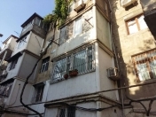 Satılır 2 otaqlı 40 m2 köhnə tikili 2 mkr