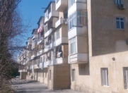 Satılır 5 otaqlı 110 m2 köhnə tikili Həzi Aslanov m.