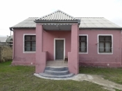 Satılır 3 otaqlı 100 m2 həyət evi Saray