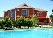 İcarəyə verilir 5 otaqlı 340 m2 bağ evi Mərdəkan