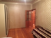 Satılır 3 otaqlı 80 m2 köhnə tikili 6 mkr