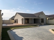 Satılır 4 otaqlı 180 m2 bağ evi Şüvəlan