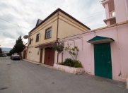 Satılır 8 otaqlı 600 m2 villa Sulutəpə