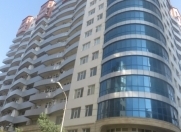 İcarəyə verilir 4 otaqlı 147 m2 yeni tikili Şah İsmayıl Xətai m.