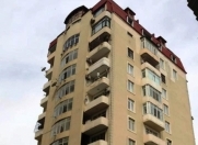 Satılır 4 otaqlı 155 m2 yeni tikili Səbail r.