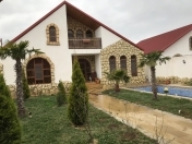İcarəyə verilir 4 otaqlı 180 m2 bağ evi Mərdəkan