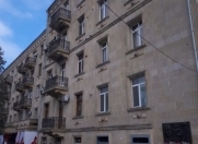 Satılır 3 otaqlı 100 m2 köhnə tikili Hüseyn Cavid parkı