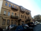 Satılır 1 otaqlı 15 m2 obyekt Şərq Bazarı